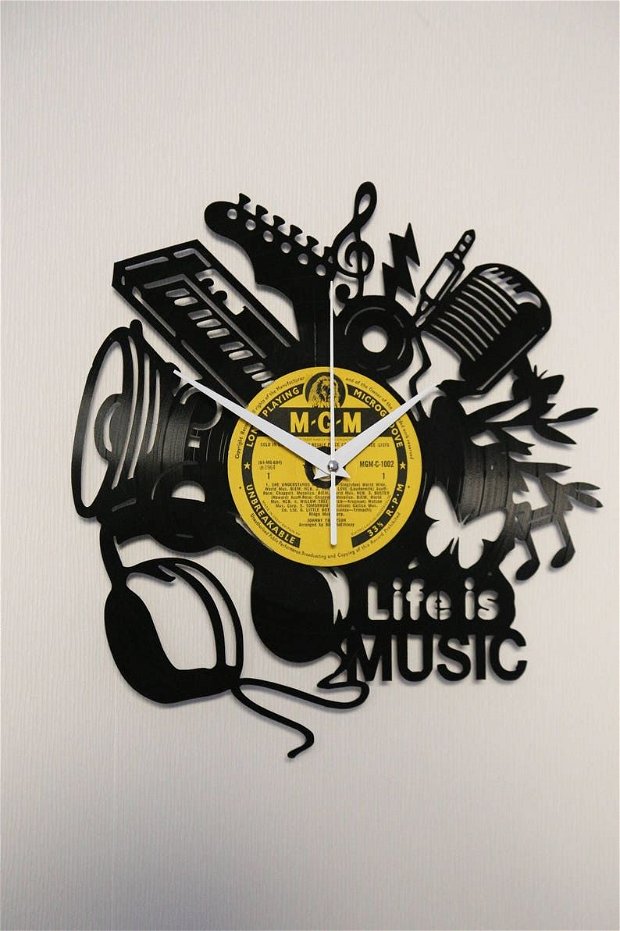 ceas de perete "Life is music"