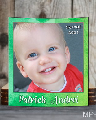 Magneti personalizati tip polaroid pentru baietei