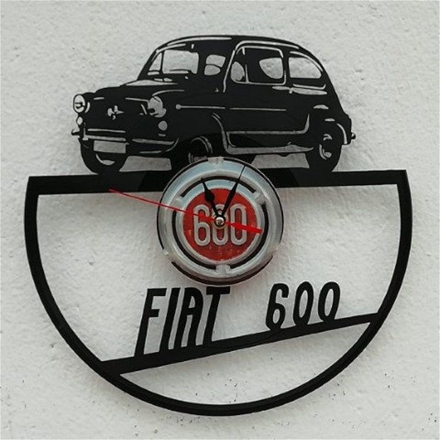 ceas de perete "Fiat-600"