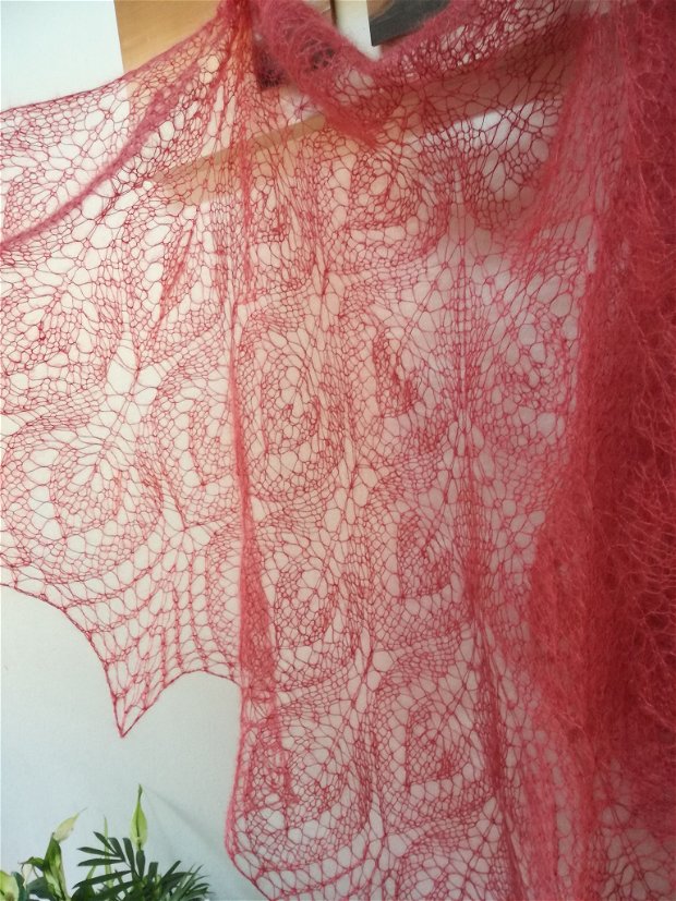 Șal roz tricotat 087