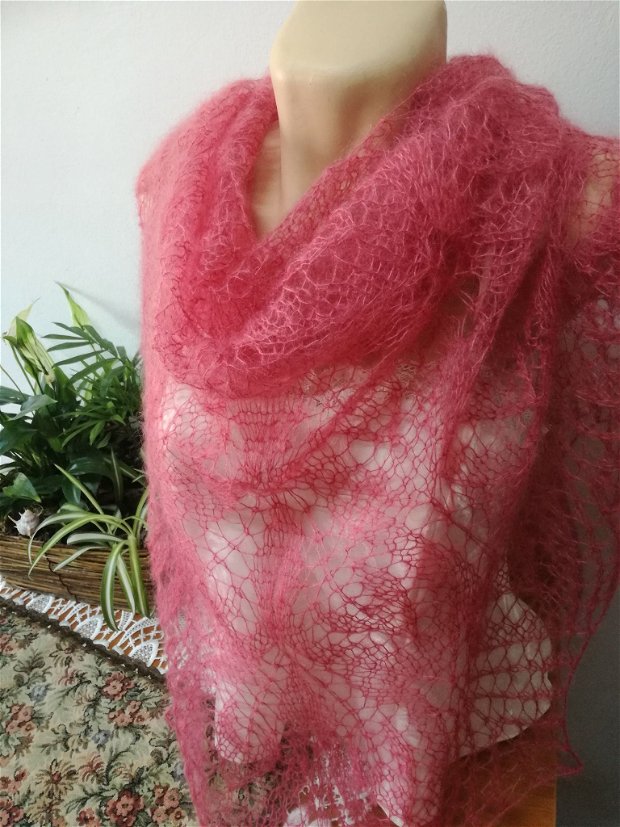 Șal roz tricotat 087
