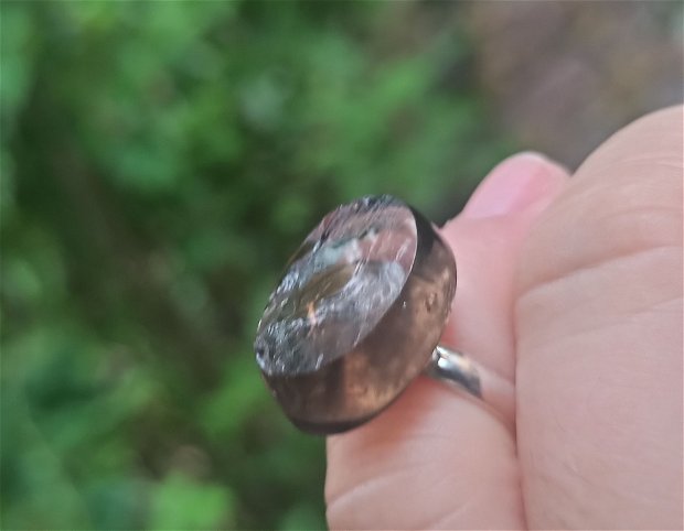 Inel din Argint 925 cu cuarț fumuriu parțial șlefuit