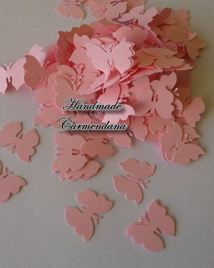 Confetti fluturi