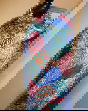 Esarfa noua    casmir  ,  colorit  deosebit