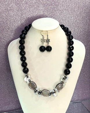 PERFECT BLACK-onix,agate,perle de cultura,hematit,argint tibetan