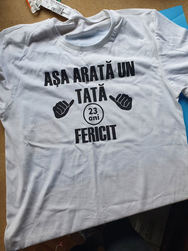 Tricou personalizat "Asa arata un Tata fericit"