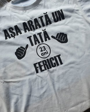 Tricou personalizat "Asa arata un Tata fericit"