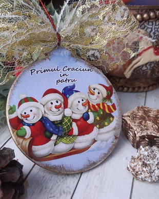 Decoratiune de Craciun - primul Craciun in patru