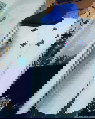 Cardigan bleu ciel cu floricele pe bust