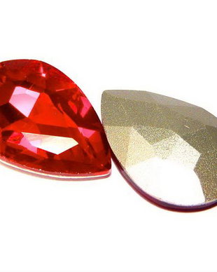 Cabochon din sticla, lacrima, 30x20 mm, siam