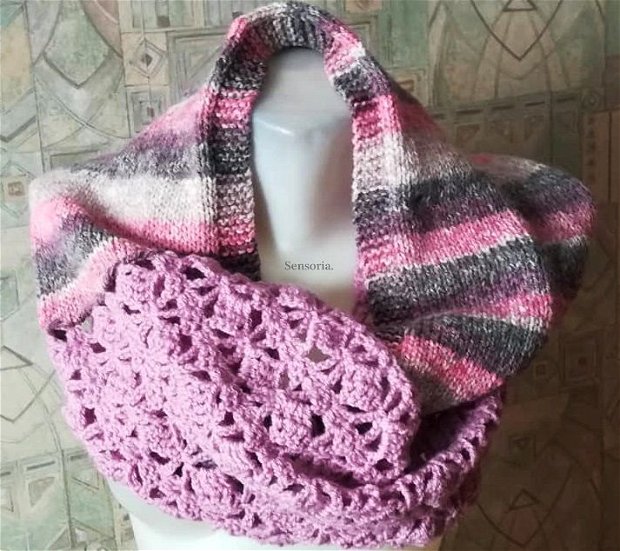 fular circular tricotat / crosetat roz si gri
