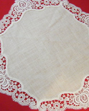 Mileu cu dantela  45 cm