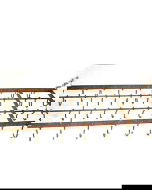 Suport dreptunghiular din metal pentru diverse obiecte