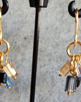 Cercei din sarma si cristale tip swarovski - glow