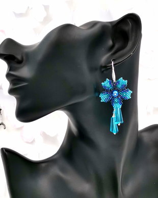 Rezervat Cercei Blue Flower