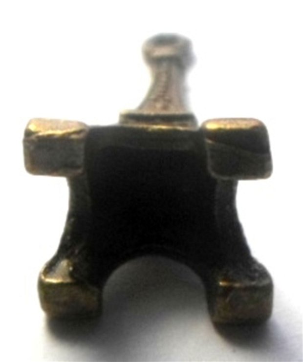 Charm metalic turn Effel bronz 31 mm