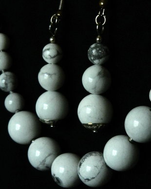 Howlite Rezervat (048)