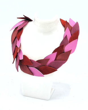 Colier statement Maple Leaves