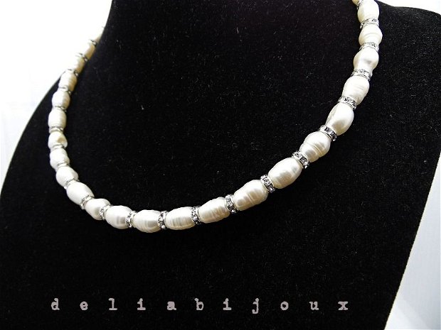 Colier handmade unicat perle naturale de cultura (cod540)