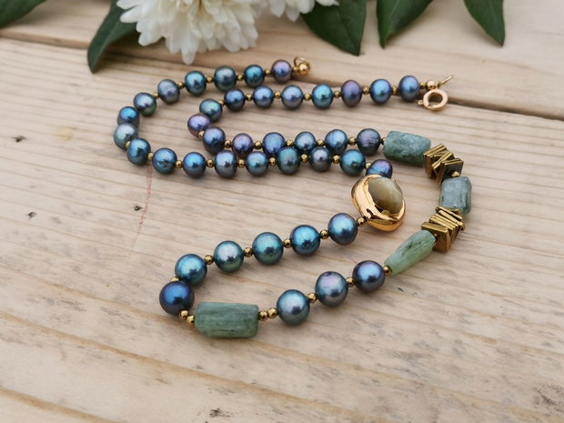 Colier perle& green kianit