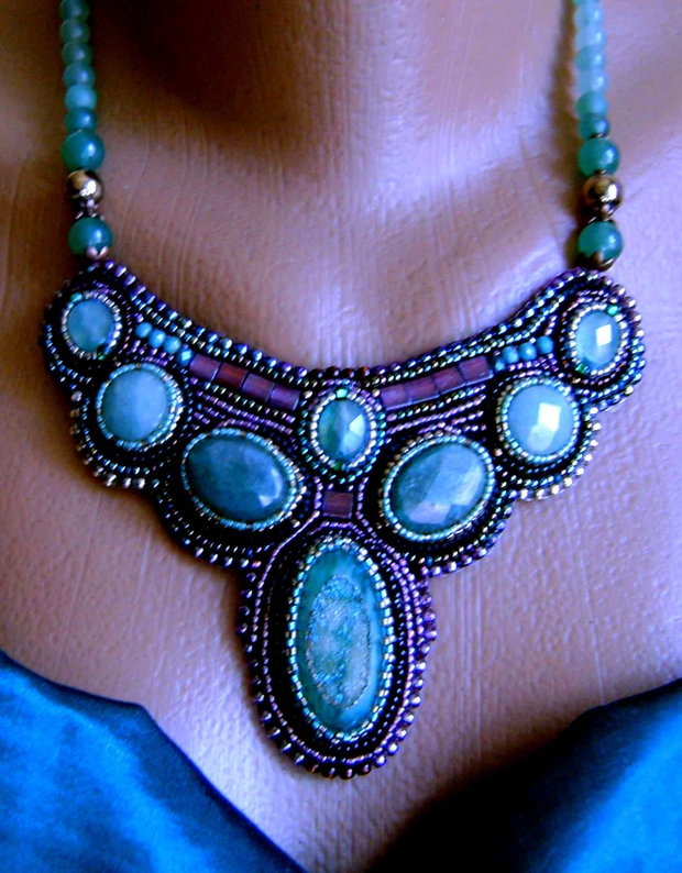 ! BlackFriday Today ! Aventurine si agat druzy, intr-un decor mov prunariu - colier superb / vintage renascut, creatii unicat, podoabe pe viata