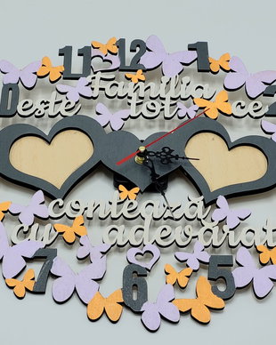LIVRARE GRATUITA! - Ceas de perete personalizat pentru părinți,  prieteni, frate, sora