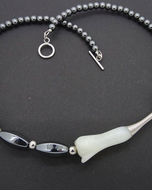 Colier handmade unicat hematit si jad (cod533)