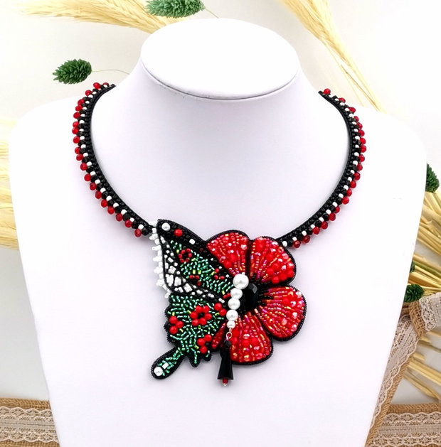 Rezervat Colier Traditional Romanesc