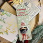 Semn de carte personalizat cu mesaj de Craciun - Gnomes Making Christmas