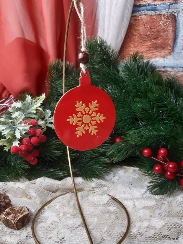 Glob/ decoratiune/ ornament pentru bradul de Craciun, cu calut