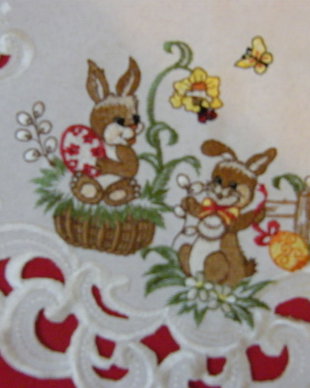 Mileu cu broderii Paste 42 cm