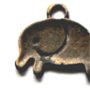 Charm metalic elefant cu urechea in forma de linie bronz