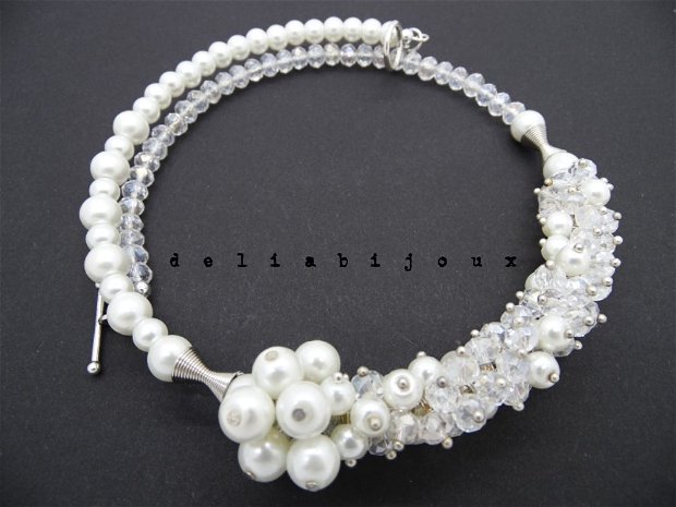 Colier handmade unicat perle de sticla si cristale de sticla fatetate (cod554)