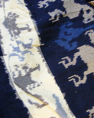 Nou-panza Ikat