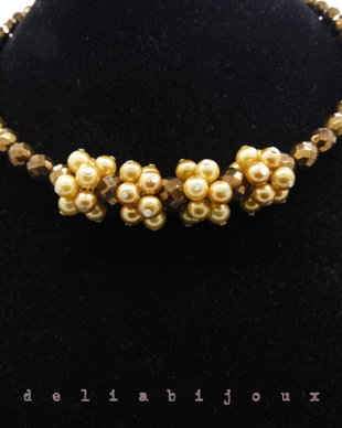 Colier handmade unicat perle de sticla si cristale de sticla fatetate (cod555)