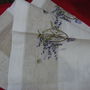 Nou-napron cu broderie lavanda