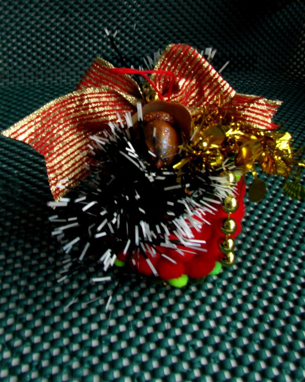 Ornamente Craciun  Clopotel cu ghinda  CR 0120