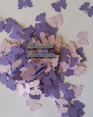 Confetti fluturi