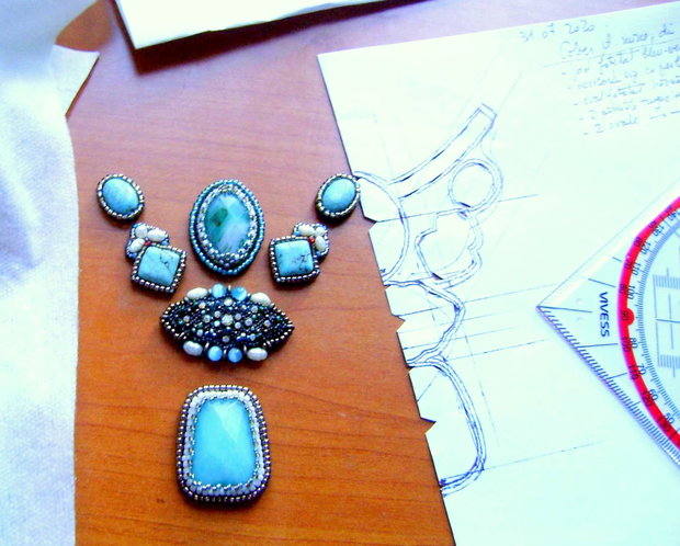 BlackFriday Today ! Turquoise in bronz / pietre semipretioase,jad fatetat,turcoaz fatetat, perle naturale, colier unic, vintage, broderie manuala, bijuterii pe viata
