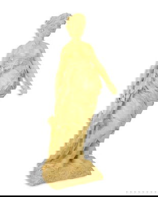 Statueta mare din rasini cu o femeie cu lira