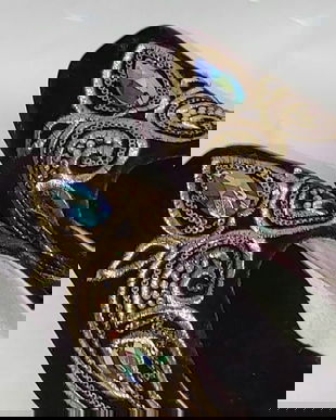 Papuci extravaganti  nr 37