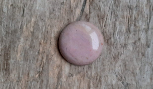 Cabochon rodonit roz prafuit, 30 mm