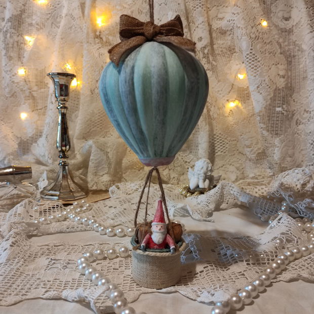 Glob Crăciun-balon cu aer cald