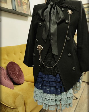 Brosa dubla in stil victorian