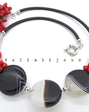 Colier handmade unicat agate sardonix si coral (cod567)