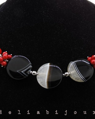 Colier handmade unicat agate sardonix si coral (cod567)
