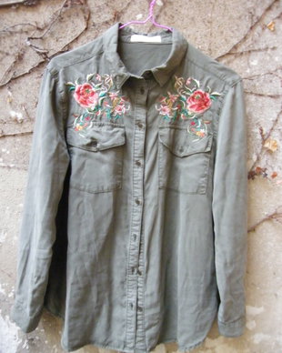 Bluzacu broderie PROMOD