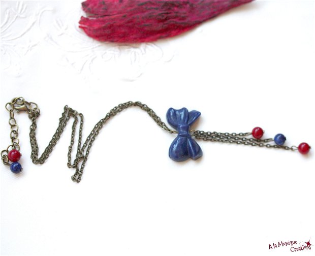 Colier cu fundita de lapis lazuli si coral