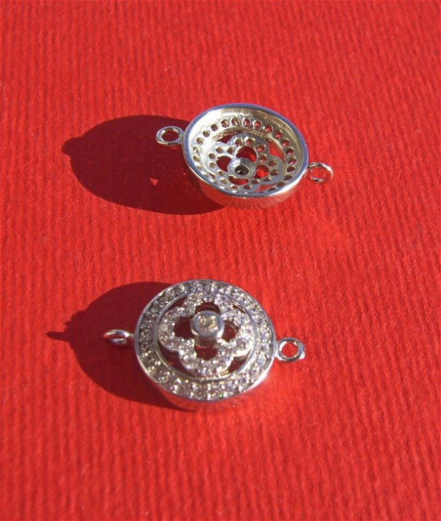 Charm / link din argint .925 rodiat cu zirconii aprox 4.5x12.5x17.5 mm (cu anourile)