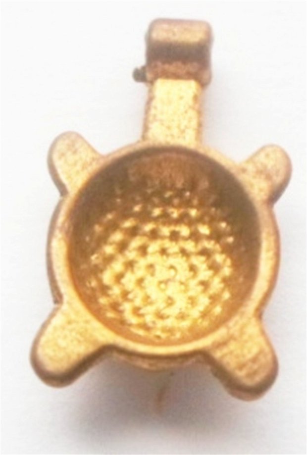 Charm metalic broasca testoasa cu flori auriu